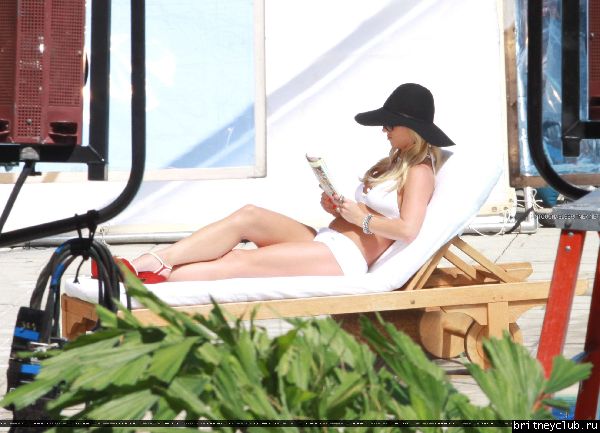 Бритни в отеле Ritz Carlton09.jpg(Бритни Спирс, Britney Spears)