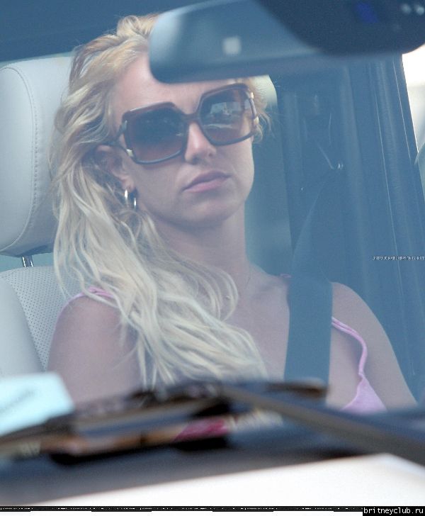 Бритни у Starbucks06.jpg(Бритни Спирс, Britney Spears)