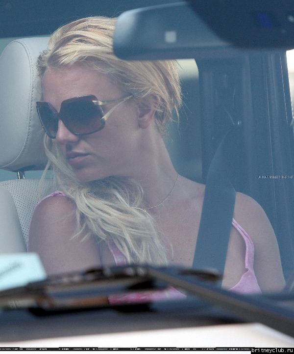 Бритни у Starbucks07.jpg(Бритни Спирс, Britney Spears)