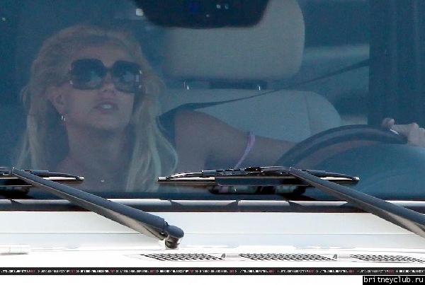 Бритни у Starbucks13.jpg(Бритни Спирс, Britney Spears)