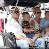 Бритни гуляет с детьми в Центральном парке Нью-Йорка