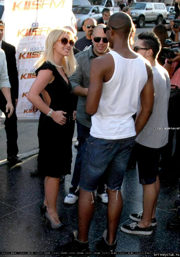 Бритни на Алее Славы в Голливуде17.jpg(Бритни Спирс, Britney Spears)