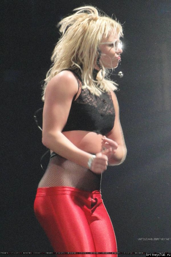 Фотографии с концерта Бритни в Лос-Анджелесе 23 сентября37.jpg(Бритни Спирс, Britney Spears)