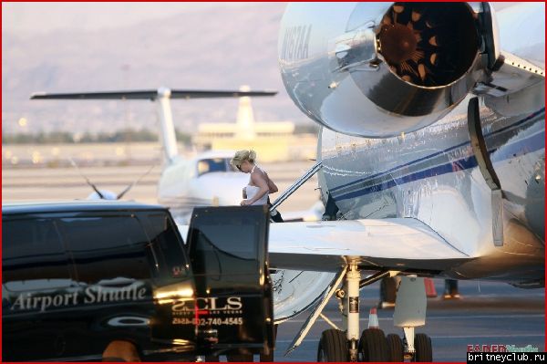Бритни в аэропорту Лас Вегаса06.jpg(Бритни Спирс, Britney Spears)