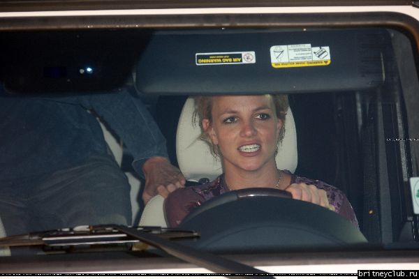 Бритни на шоппинге в Target040.jpg(Бритни Спирс, Britney Spears)