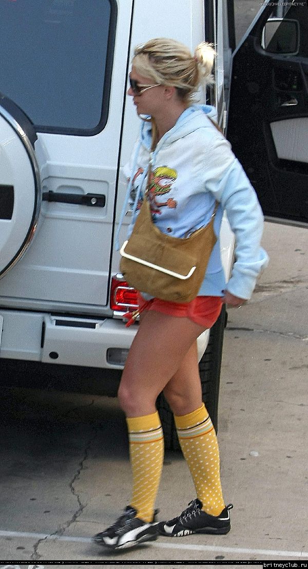 Бритни приехала в студию танцев6.jpg(Бритни Спирс, Britney Spears)