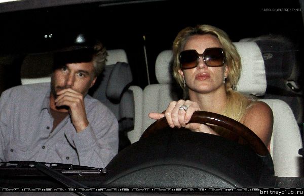 Бритни в Беверли Хиллз20.jpg(Бритни Спирс, Britney Spears)