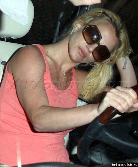 Бритни в Беверли Хиллз26.jpg(Бритни Спирс, Britney Spears)
