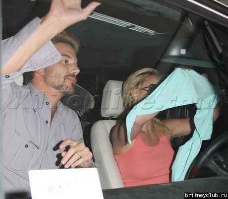 Бритни в Беверли Хиллз32.jpg(Бритни Спирс, Britney Spears)