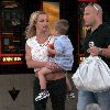 Бритни посещает кинотеатр