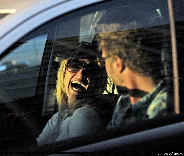 Бритни и Джейсон в Лос-Анджелесе34.jpg(Бритни Спирс, Britney Spears)