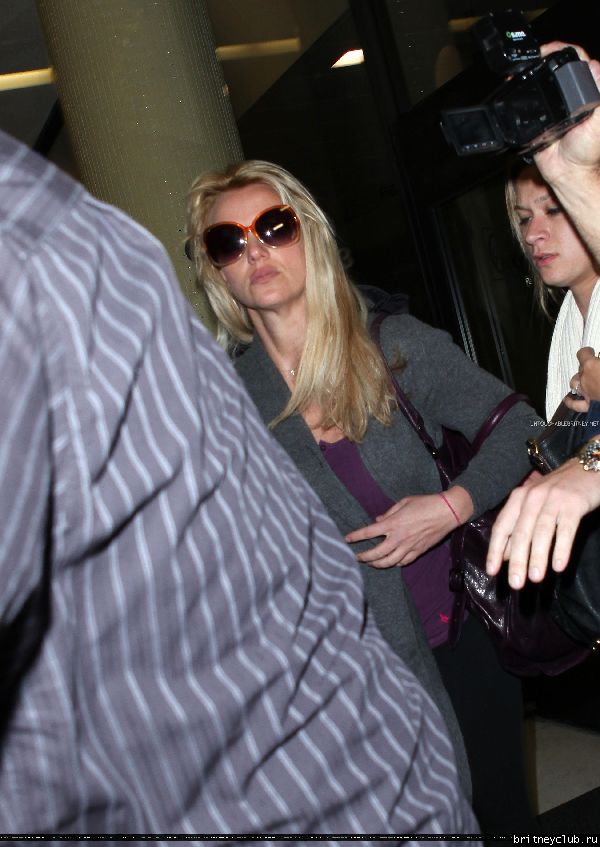 Бритни в аэропорту LAX01.jpg(Бритни Спирс, Britney Spears)