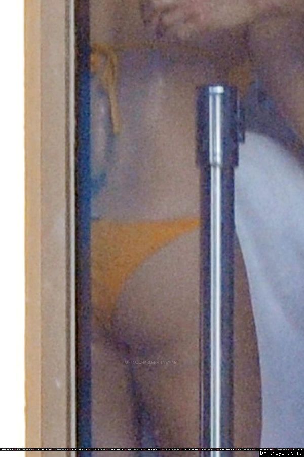 Бритни с детьми в бассеине44.jpg(Бритни Спирс, Britney Spears)