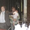 Бритни уезжает из гостиницы в Мельбруне