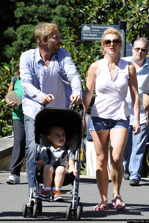 Бритни в ботаническом саду в Сиднее111.jpg(Бритни Спирс, Britney Spears)