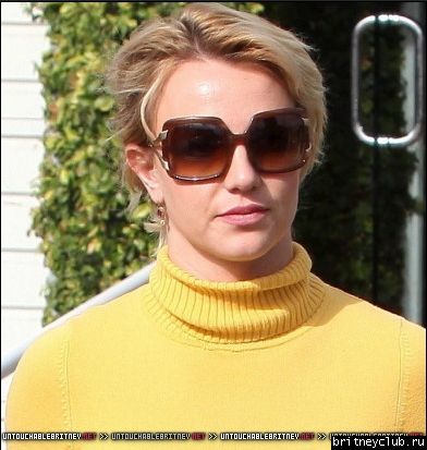 Бритни и Джейсон на шоппинге в Западном Голливуде63.jpg(Бритни Спирс, Britney Spears)