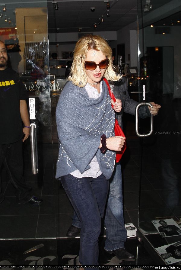 Бритни в Starbucks31.jpg(Бритни Спирс, Britney Spears)