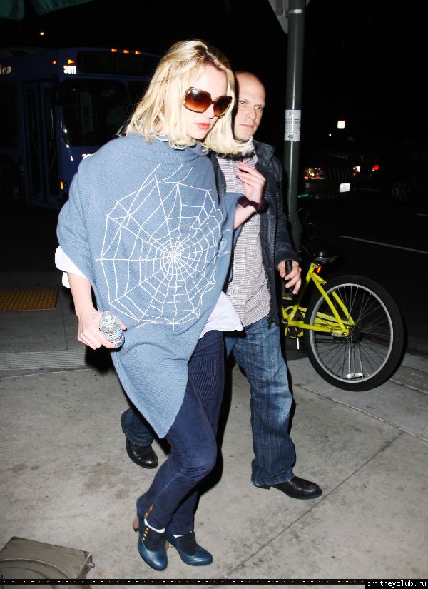 Бритни в Starbucks33.jpg(Бритни Спирс, Britney Spears)