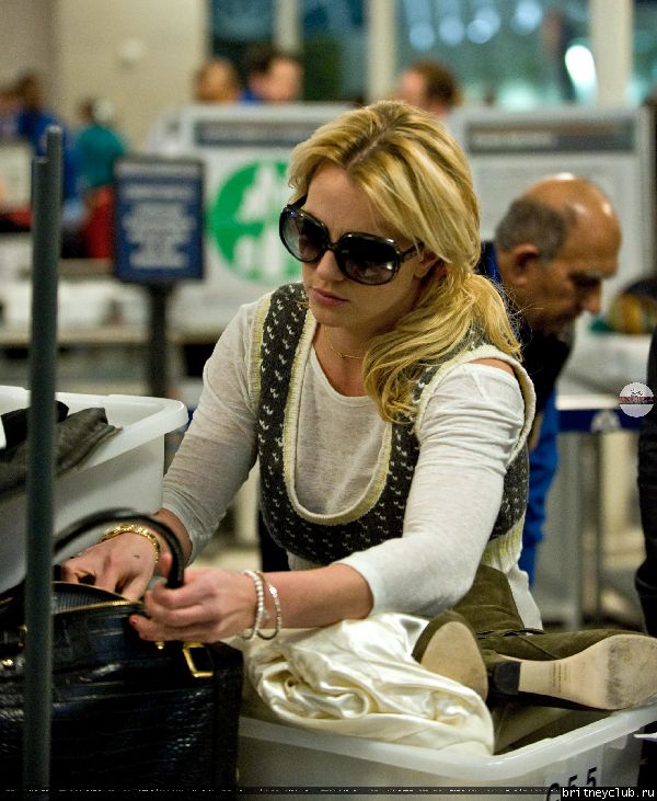 Бритни в аэропорту LAX06.jpg(Бритни Спирс, Britney Spears)