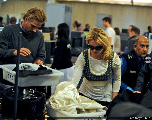Бритни в аэропорту LAX33.jpg(Бритни Спирс, Britney Spears)