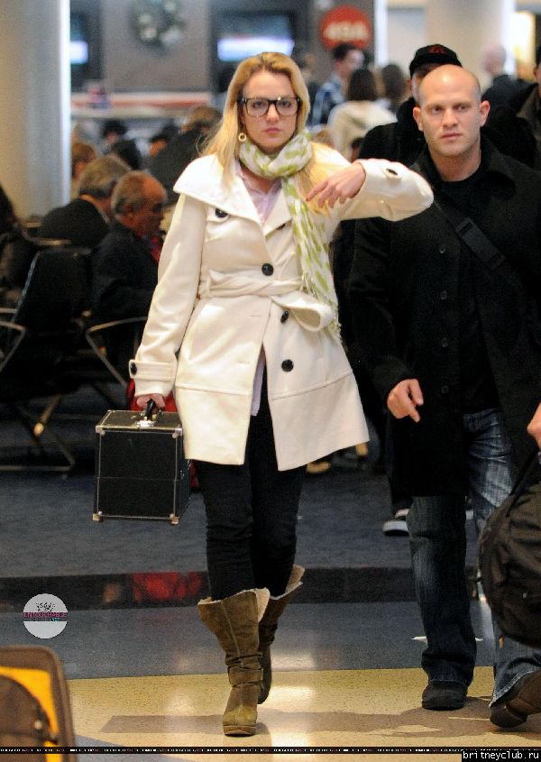 Бритни в аэропорту LAX13.jpg(Бритни Спирс, Britney Spears)