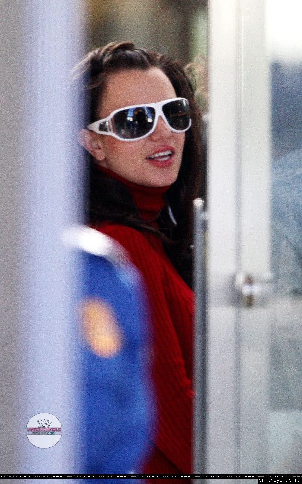 Бритни и Джейсон в аэропорту LAX07.jpg(Бритни Спирс, Britney Spears)