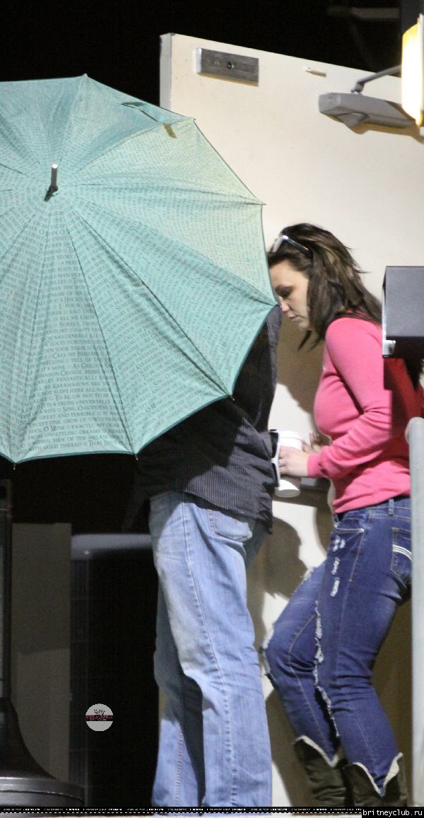 Бритни в студии звукозаписи в Майями42.jpg(Бритни Спирс, Britney Spears)