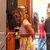 Бритни на шоппинге в бутике Vionnet 