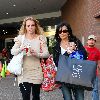 Бритни с мамой на шоппинге в Glendale Galleria