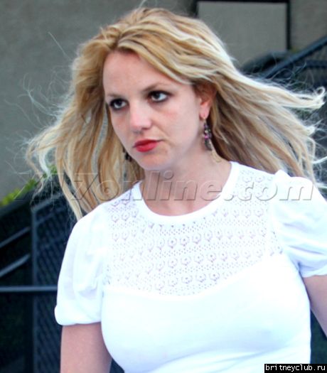 Бритни и Джейсон посещают ресторан Bandera 35.jpg(Бритни Спирс, Britney Spears)