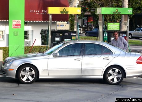 Бритни и Джейсон посещают ресторан Bandera 59.jpg(Бритни Спирс, Britney Spears)