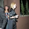 Бритни покидает ресторан Dolce