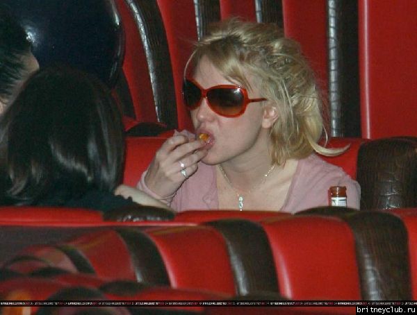 Бритни в Западном Голливуде62.jpg(Бритни Спирс, Britney Spears)