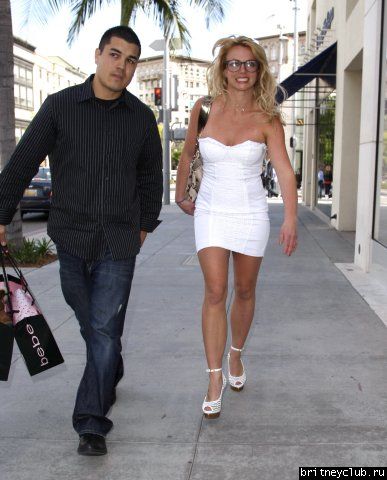 Бритни на шоппинге в Беверли Хиллз50.jpg(Бритни Спирс, Britney Spears)