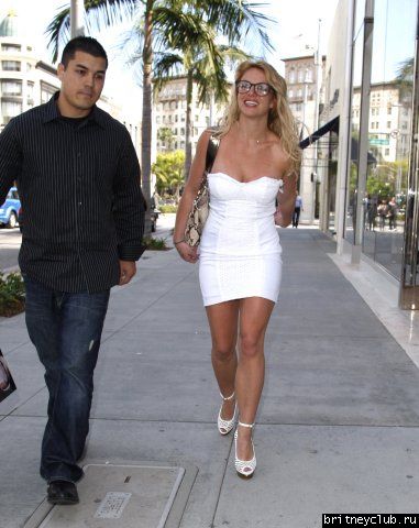 Бритни на шоппинге в Беверли Хиллз55.jpg(Бритни Спирс, Britney Spears)