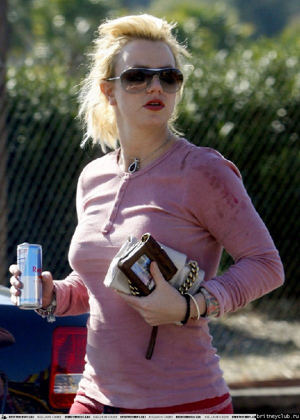 Бритни делает покупки в магазине Target52.jpg(Бритни Спирс, Britney Spears)