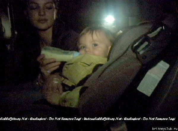 Бритни проводит время в Нью-Йорке03.jpg(Бритни Спирс, Britney Spears)