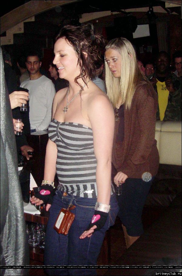 Бритни проводит время в Нью-Йорке19.jpg(Бритни Спирс, Britney Spears)