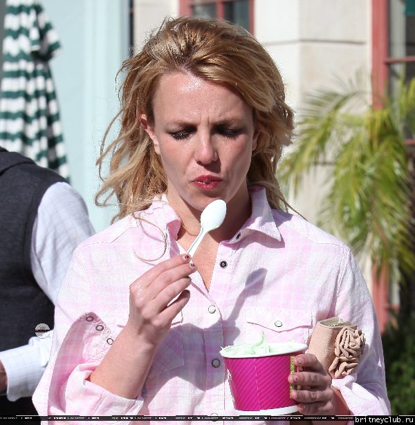 Бритни проводит время с Джейсоном23.jpg(Бритни Спирс, Britney Spears)