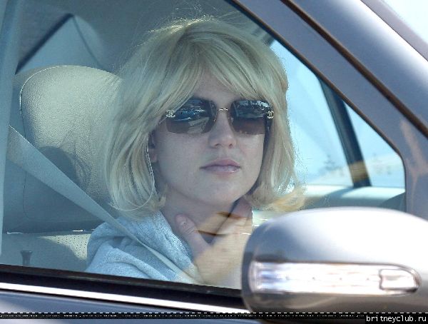 Бритни проводи время в Голливуде19.jpg(Бритни Спирс, Britney Spears)