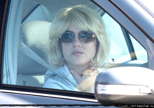 Бритни проводи время в Голливуде21.jpg(Бритни Спирс, Britney Spears)