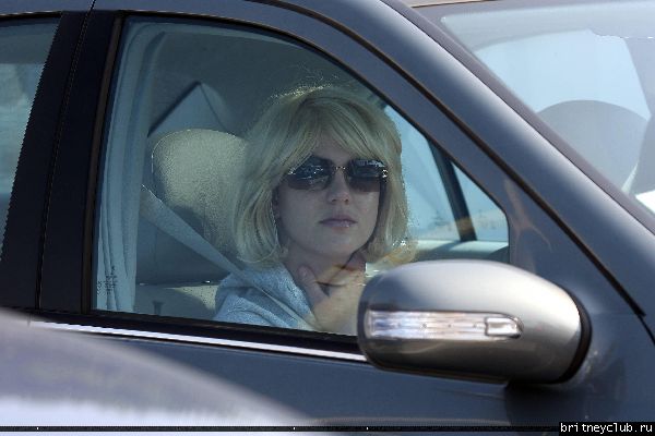 Бритни проводи время в Голливуде31.jpg(Бритни Спирс, Britney Spears)