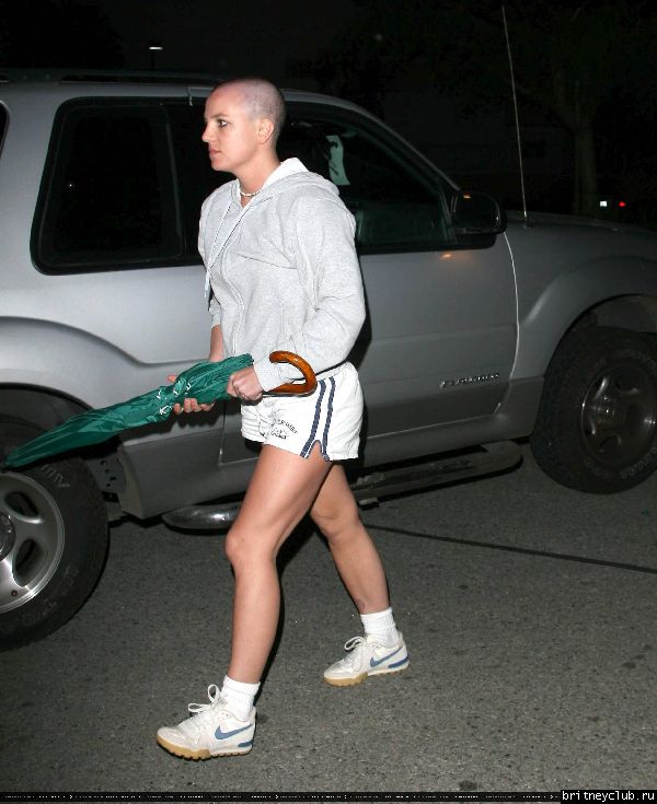 Бритни проводи время в Голливуде91.jpg(Бритни Спирс, Britney Spears)