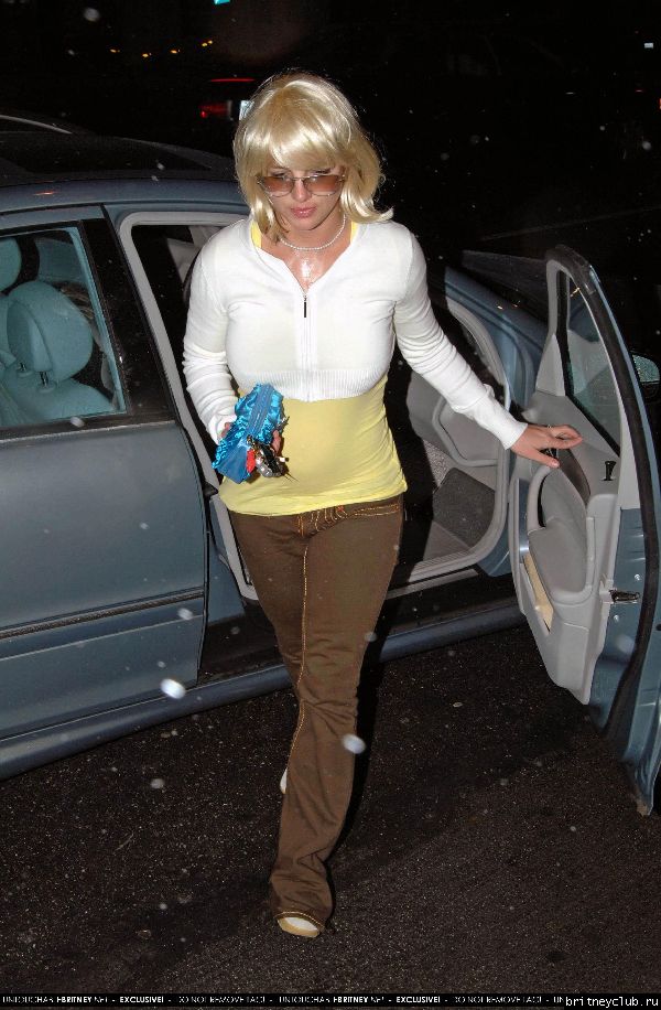 Бритни посещает клуб Roxy17.jpg(Бритни Спирс, Britney Spears)