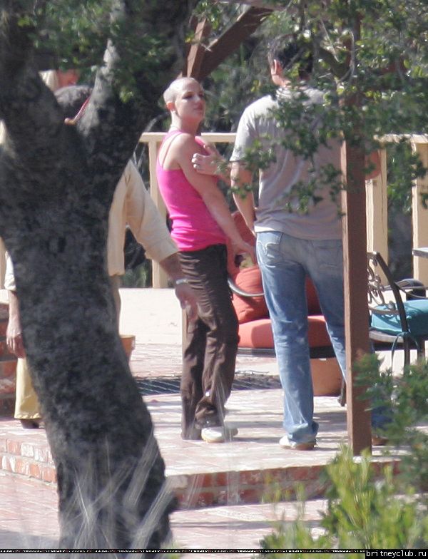 Бритни в клинике Promises Treatment06.jpg(Бритни Спирс, Britney Spears)