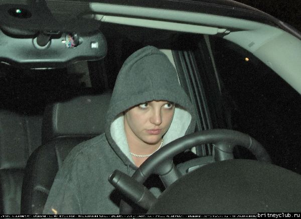 Бритни посещает салон красоты в Сан Фернандо45.jpg(Бритни Спирс, Britney Spears)