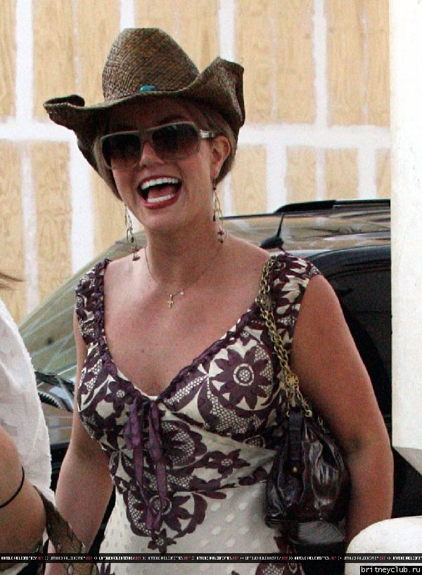 Бритни в Лас-Вегасе и Беверли Хиллз10.jpg(Бритни Спирс, Britney Spears)