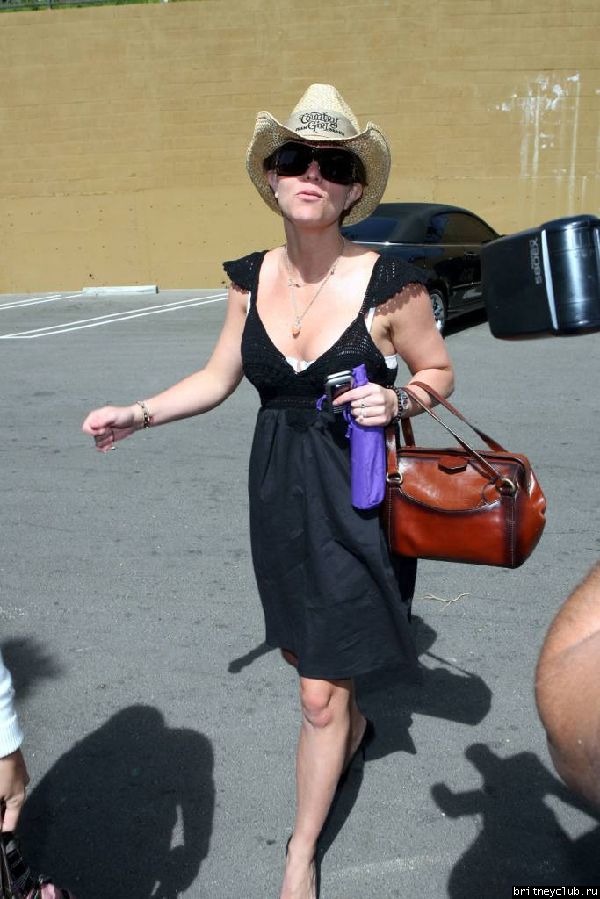 Бритни на шоппинге в Беверли Хиллз19.jpg(Бритни Спирс, Britney Spears)