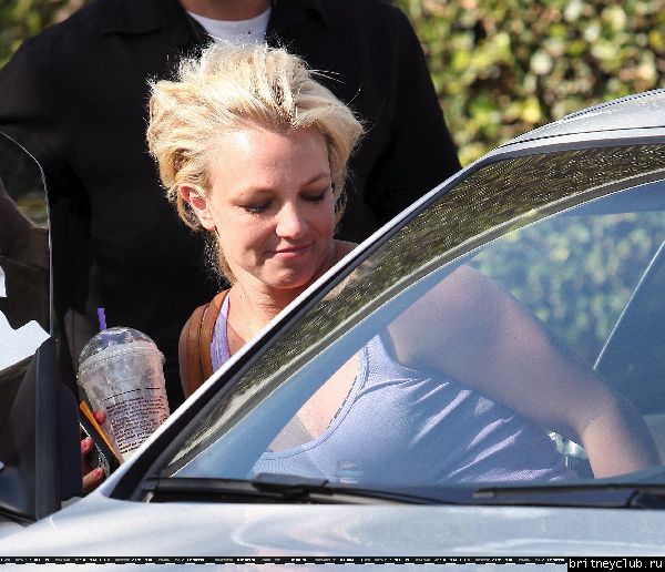 Бритни в Беверли Хиллз05.jpg(Бритни Спирс, Britney Spears)