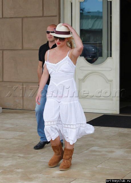 Бритни на шоппинге в Вествуде22.jpg(Бритни Спирс, Britney Spears)